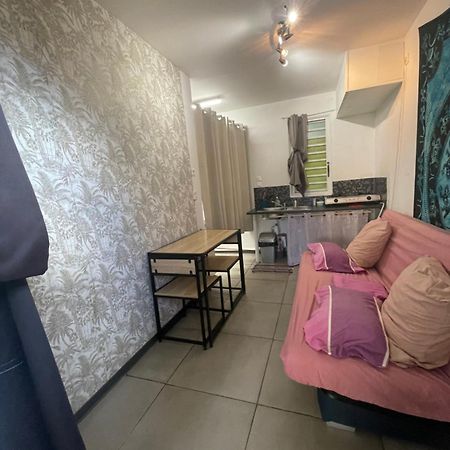 Mobilhome Pour 2 Personnes Le Tampon Extérieur photo